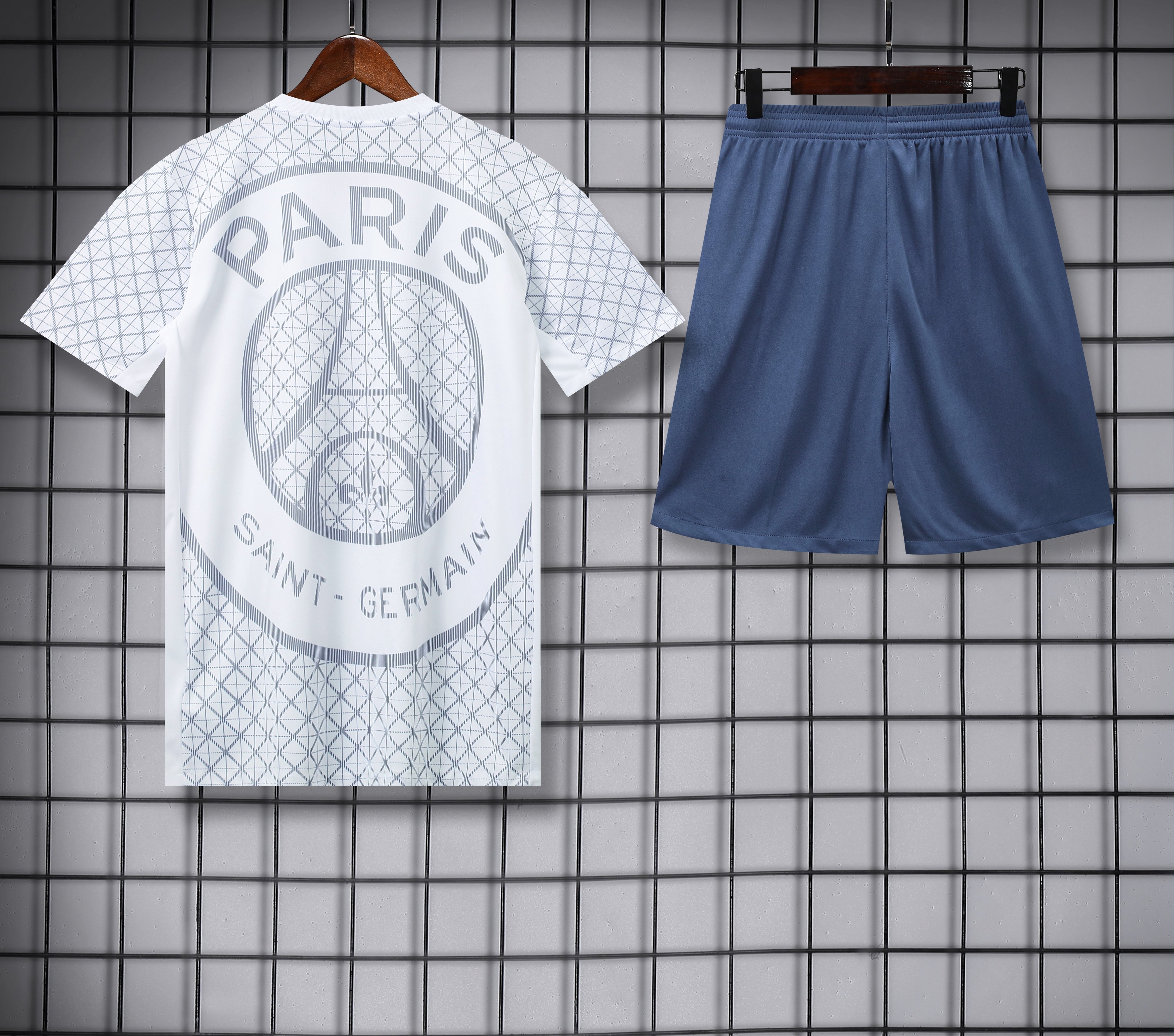 Paris Saint-Germain - White Training Set