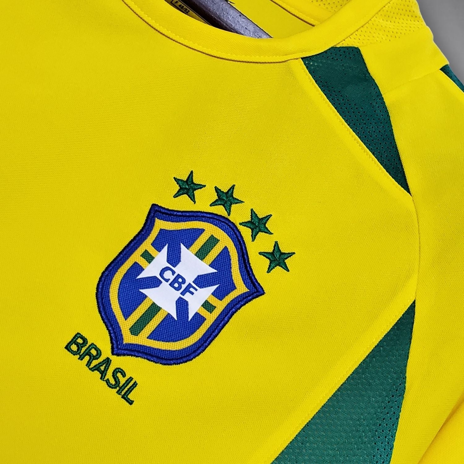 Brazil - Retro Home Shirt World Cup 2002