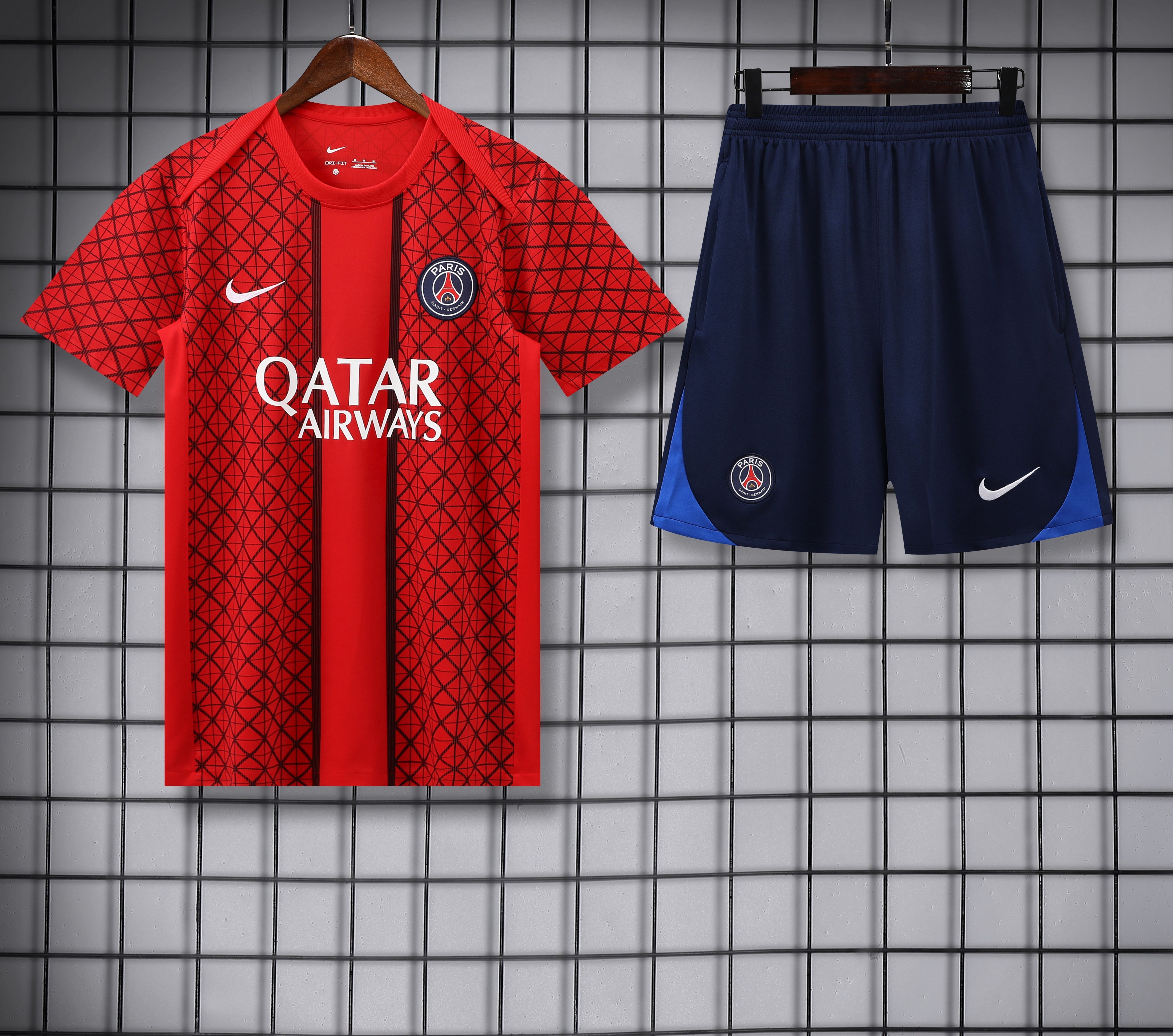 Paris Saint-Germain - Red Training Kit