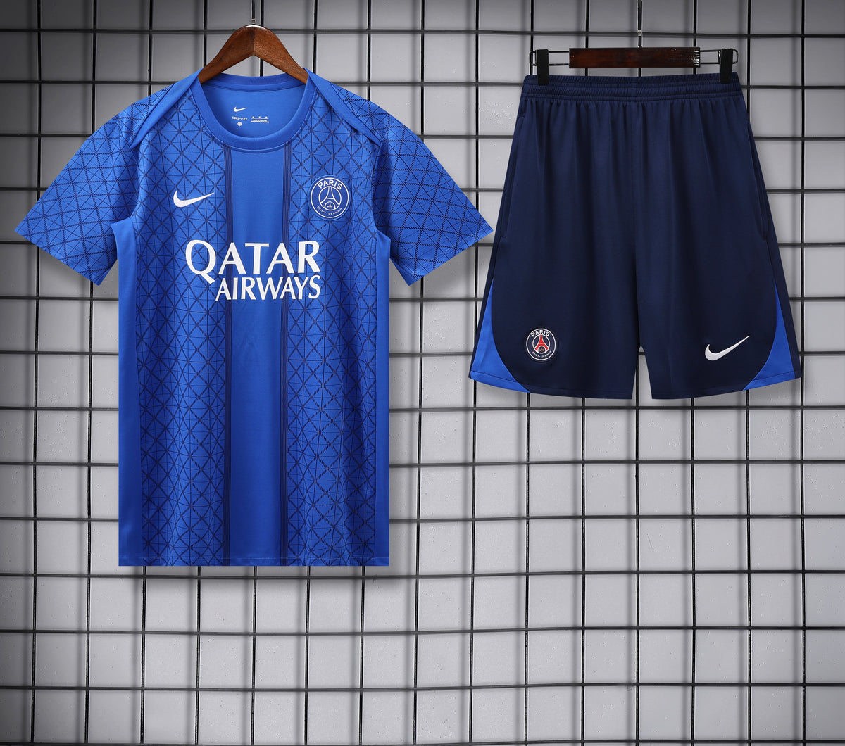 Paris Saint-Germain - Blue Training Set