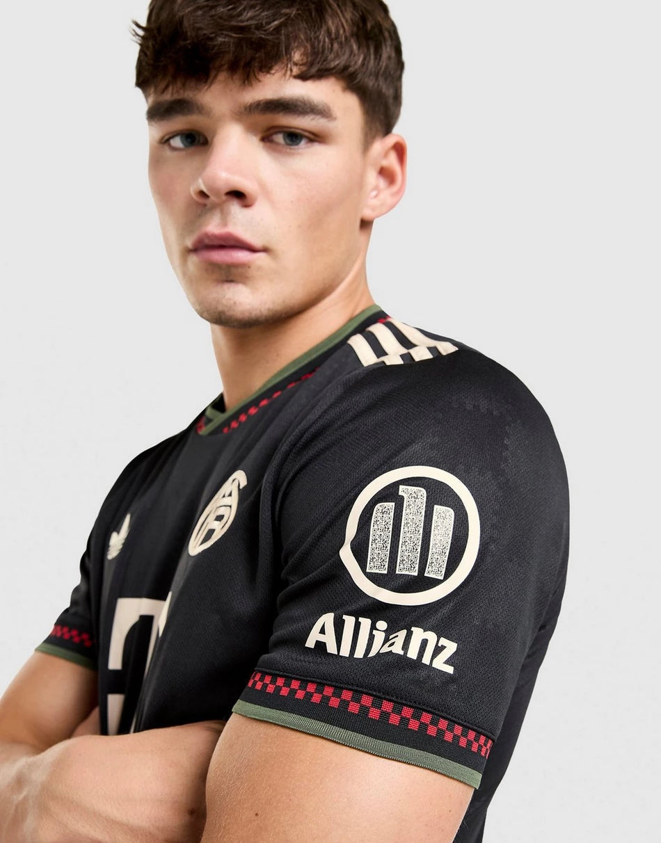 FC Bayern Munich - 3rd Shirt 25/26