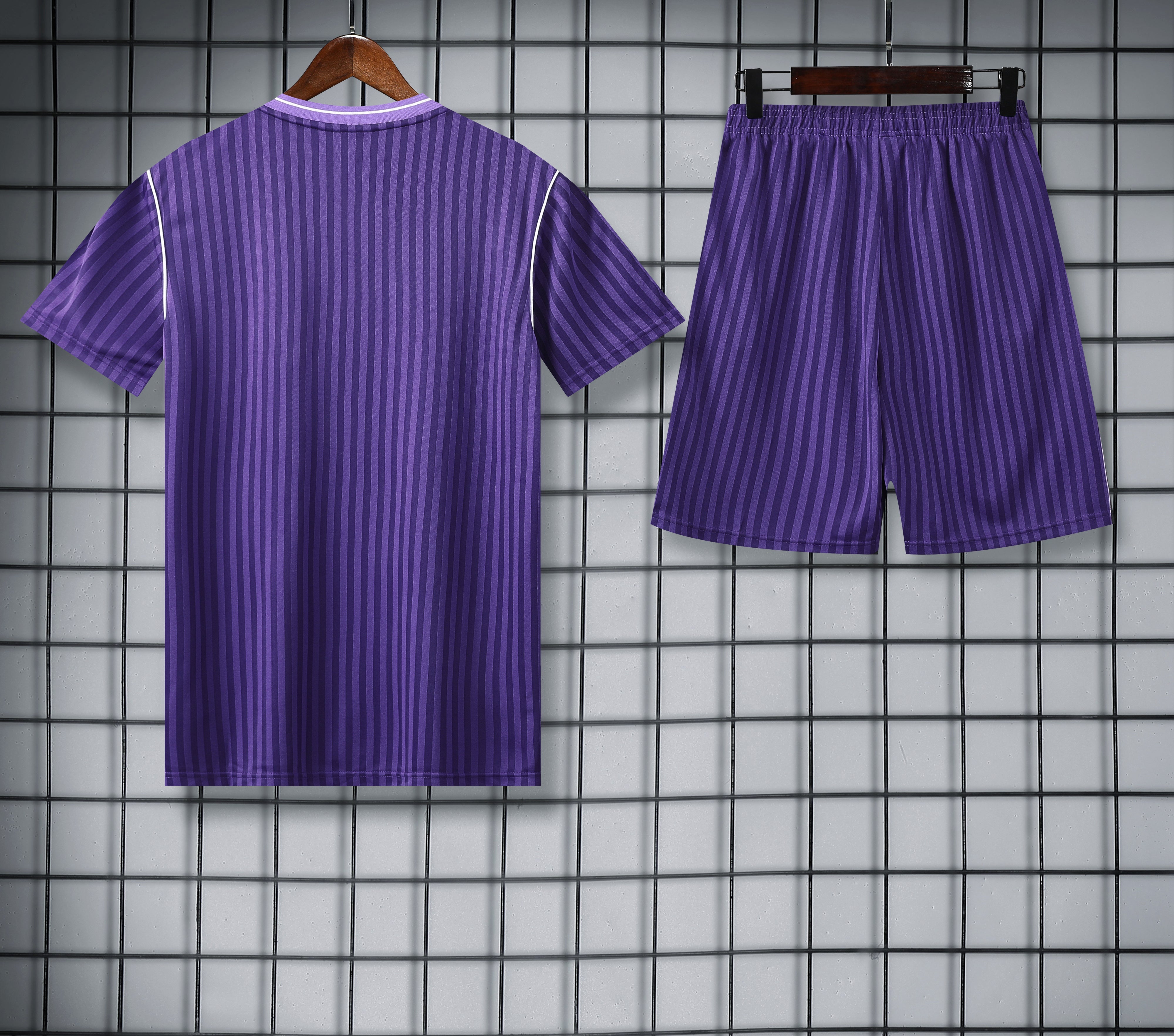 Real Madrid CF - Terrace Icons Training Set Purple